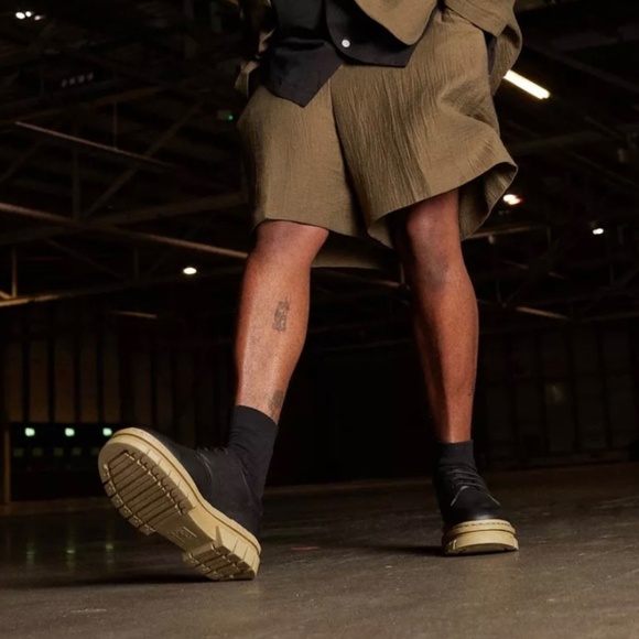 Dr. Martens Rikard 3 contrast sole leather platform shoe - Picture 7 of 7